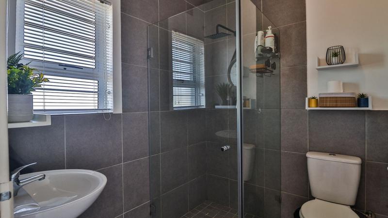 2 Bedroom Property for Sale in Hagley Western Cape